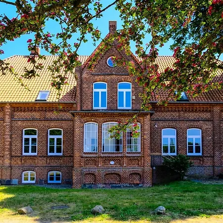 Gutshaus Thorstorf Boltenhagen Eg Und Tiefpaterre Apartment Warnow (Nordwestmecklenburg)